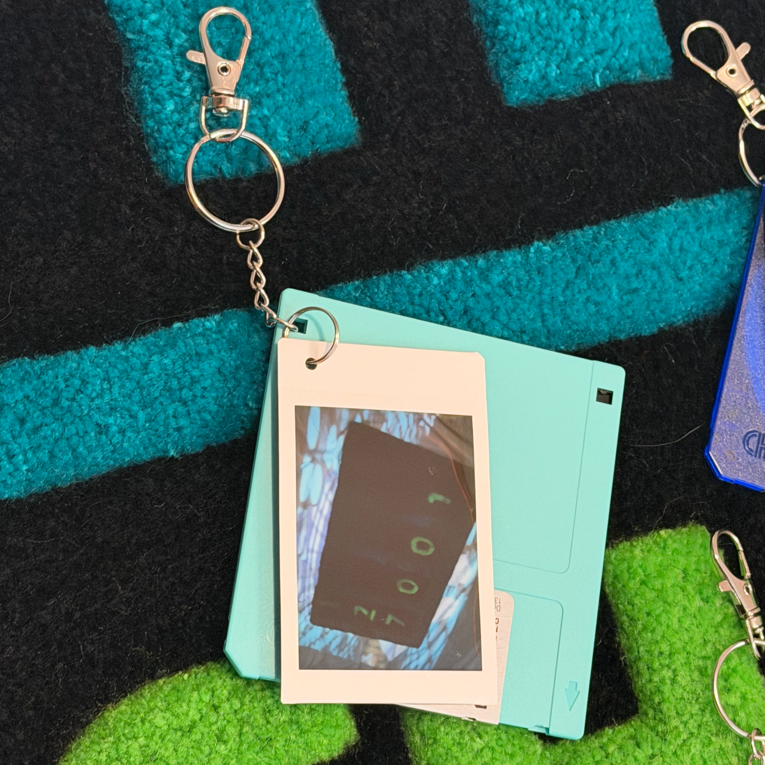 Locally Sourced Algorithms - Bag Charm